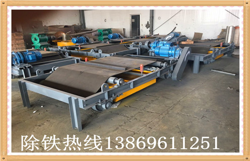 貴州自卸式永磁除鐵器價(jià)格 貴州自卸式永磁除鐵器價(jià)格