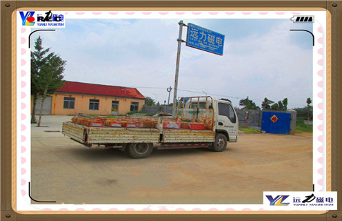 永磁除鐵器,懸掛式永磁除鐵器,重慶懸掛式永磁除鐵器 永磁除鐵器,懸掛式永磁除鐵器,重慶懸掛式永磁除鐵器