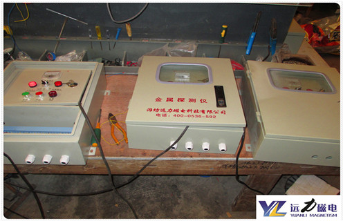 金屬探測儀，金屬探測儀應(yīng)用，手持金屬探測儀如何應(yīng)用