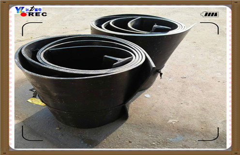 除鐵器皮帶，盤式除鐵器，新疆盤式除鐵器距離皮帶高度調(diào)整方法_新疆盤式除鐵器距離皮帶高度跑偏原因及如何調(diào)_刮板價格