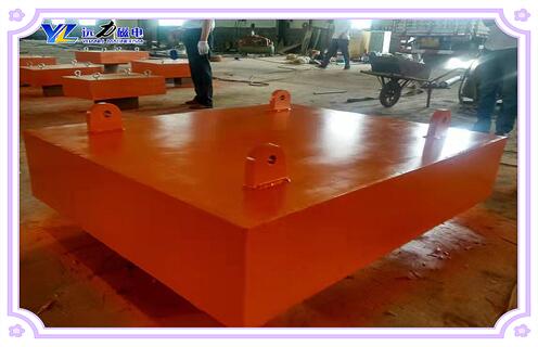 永磁除鐵器，磚廠石料煤廠木材專用500*300*135永磁除鐵器知識(shí)參數(shù)_內(nèi)部磁塊安裝方法_磚廠石料煤廠木材專用500*300*135永磁除鐵器型號(hào)價(jià)格