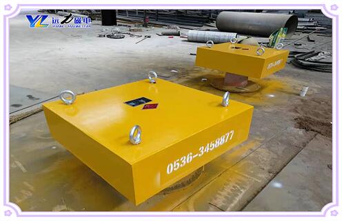 永磁粉料除鐵器，山東永磁粉料除鐵器銷售知識參數(shù)_內部磁塊安裝方法_山東永磁粉料除鐵器銷售型號價格 