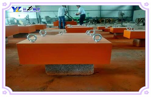 永磁除鐵器，江蘇RCYB-6抽屜式永磁除鐵器知識(shí)參數(shù)_內(nèi)部磁塊安裝方法_江蘇RCYB-6抽屜式永磁除鐵器型號(hào)價(jià)格