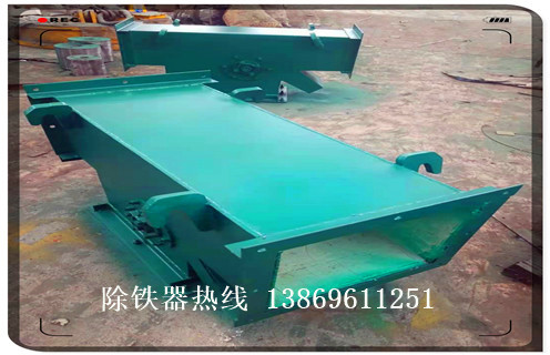 管道式永磁除鐵器，管道式永磁除鐵器生產(chǎn)_遠力管道式永磁除鐵器生產(chǎn)12000高斯 可定制工作原理_安裝示意圖