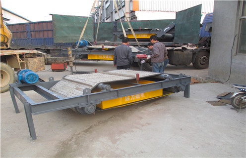 永磁自卸式除鐵器，RCYB--12永磁自卸除鐵器控制柜_技術參數(shù)_RCYB--12永磁自卸除鐵器控制柜磁塊安裝方式_如何換帶 