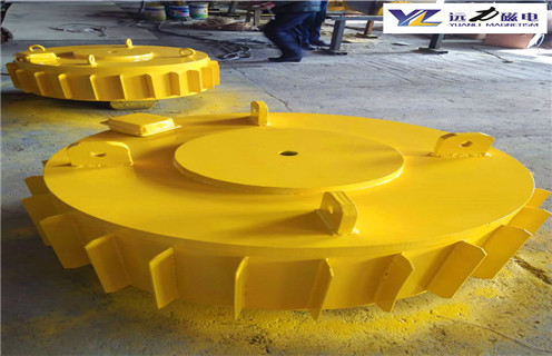 干式電磁除鐵器，重慶干式電磁除鐵器_規(guī)格型號_重慶干式電磁除鐵器工作原理及內(nèi)部結(jié)構(gòu)