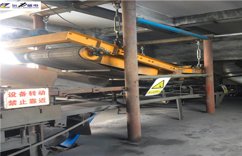 沒冷電磁自卸式除鐵器，山東油冷電磁自卸式除鐵器廠家_山東油冷電磁自卸式除鐵器廠家加多少號油_選型