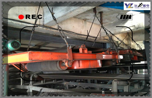 電磁自卸式除鐵器，福建電磁自卸式除鐵器設(shè)備_福建電磁自卸式除鐵器設(shè)備廠家配件_型號及工作視頻 