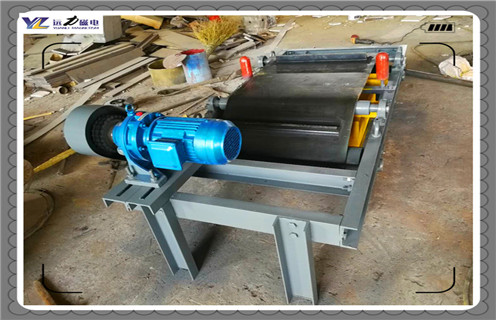 永磁自卸式除鐵器，貴州永磁自卸式除鐵器怎么換帶_技術(shù)參數(shù)_貴州永磁自卸式除鐵器怎么換帶磁塊安裝方式_如何換帶