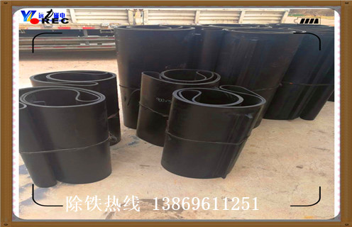 皮帶永磁除鐵器，皮帶上的永磁除鐵器_皮帶上的永磁除鐵器皮帶原因及如何調_刮板價格