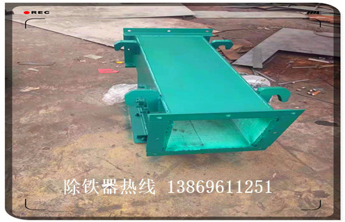 管道式除鐵器，云南管道式除鐵器廠家_遠力云南管道式除鐵器廠家應用安裝示意圖型12000高斯_可定制工作原理