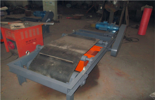 自卸式管道永磁除鐵器，廣西自卸式管道永磁除鐵器_廣西自卸式管道永磁除鐵器設(shè)計(jì)供應(yīng)生產(chǎn)多少錢_使用說明書原理型號